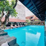 Paku Mas Hotel